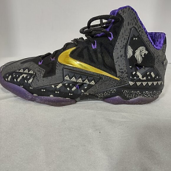Nike Lebron 11 Anthracite, Metallic Gold Purple Venom Sneakers Size 9.5 - Picture 8 of 13